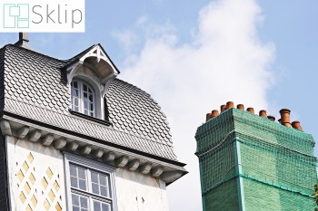 Siatka z małym oczkiem na dach do zabezpieczenia starej dachówki | Sklep z zabezpieczającymi siatkami na stare dachy