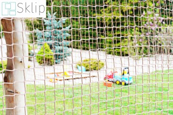 Piłkochwyt ogrodowy z siatki | Sklep z siatkami do łapaczy piłek na ogród