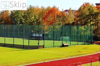 Siatka małe oczko na ogrodzenie boiska | Sklep z ogrodzeniami na boisk sportowe