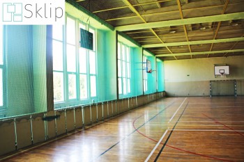 Bardzo dobra siatka na ścianę w hali sportowej na piłkochwyty | Sklep zabezpieczeniami z siatek do hali sportowej